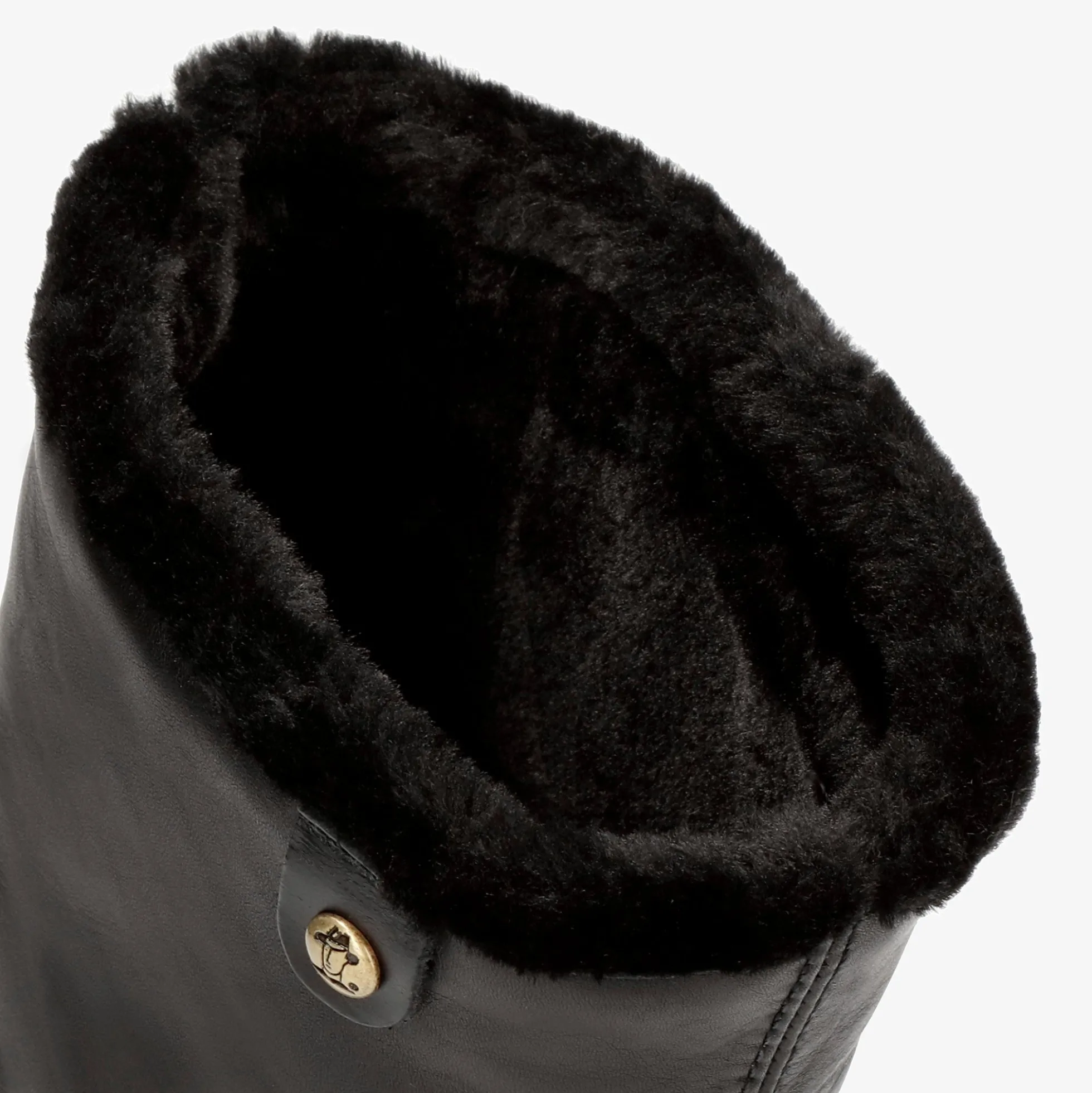Piola Botas de piel con forro interior de pelo.