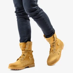 Route Boot Botas de piel con forro interior de tejido.