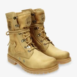 Route Boot Botas de piel con forro interior de tejido.