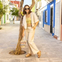 Sade Sandalias de piel con forro interior de piel.