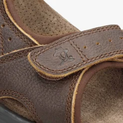 Salton Basics Sandalias de piel con forro interior de lycra.