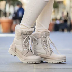Tuscani Botas de piel con forro interior de pelo.