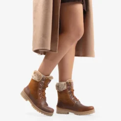 Tuscani Botas de piel con forro interior de pelo.
